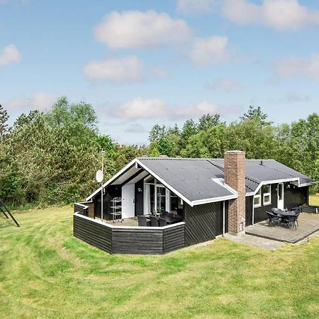 Amazing Home In Blavand With Wifi Екстериор снимка